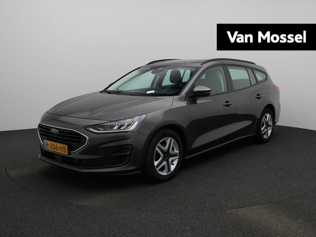 Ford Focus Wagon - 1.0 EcoBoost Hybrid Connected | Apple CArplay / Android Auto | Cruise Controle | Parkeerse - AutoWereld.nl