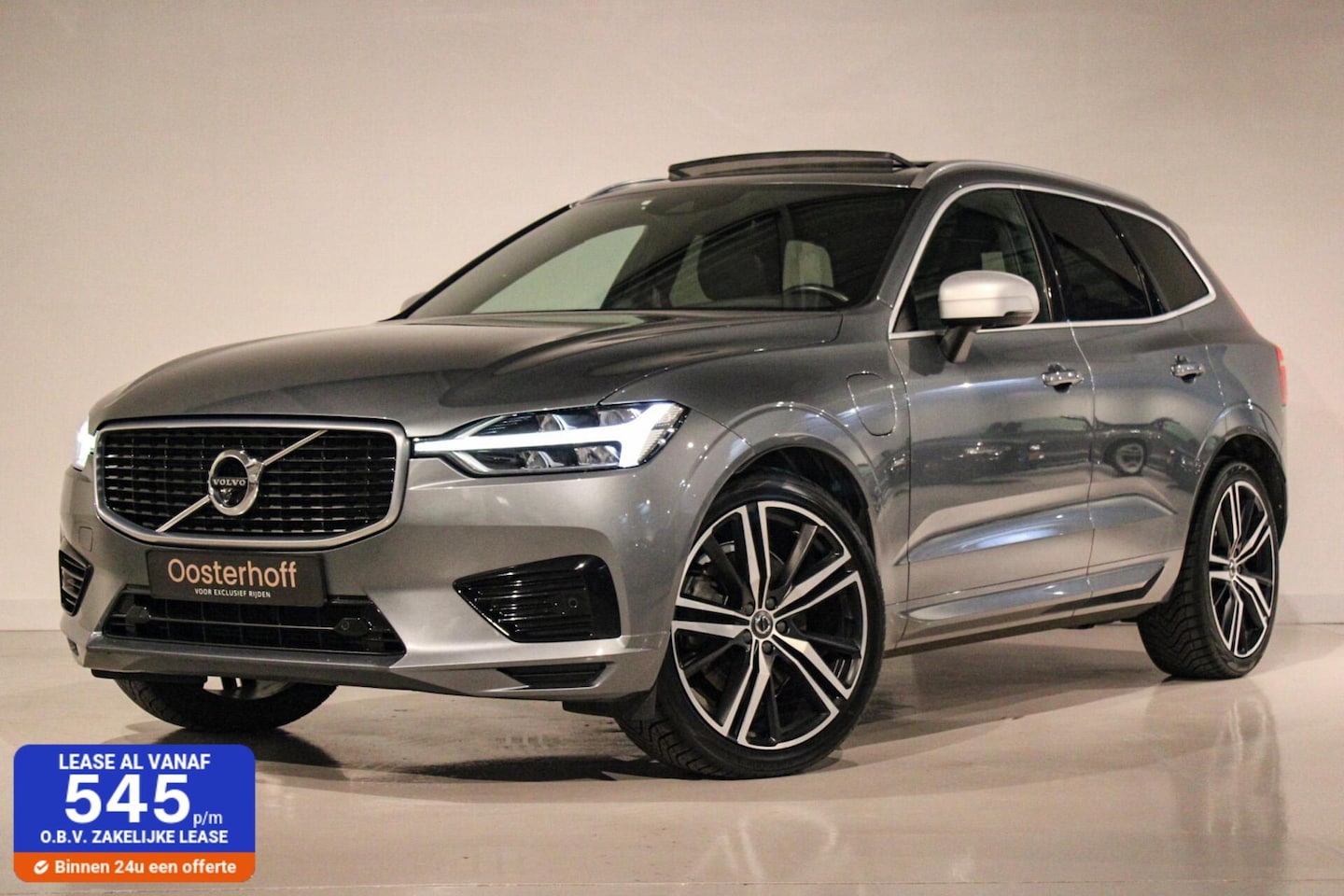 Volvo XC60 - 2.0 T8 Twin Engine AWD R-Design PANO | B&W | LUCH - AutoWereld.nl