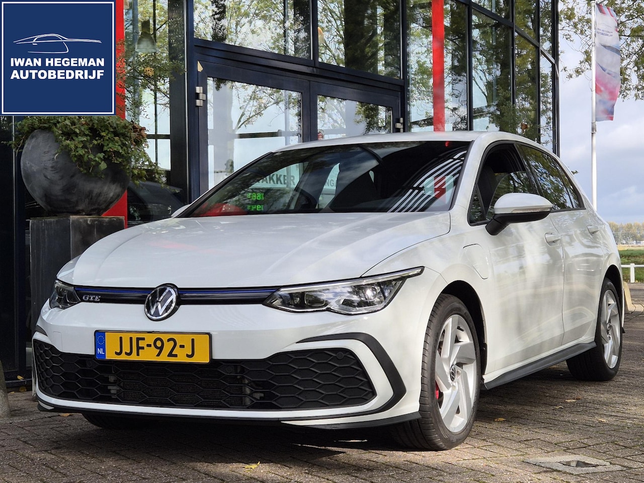 Volkswagen Golf - 1.4 eHybrid GTE | Digitaal Dashboard | Leer | Stoel + Stuurverwarming + Stoelkoeling| Navi - AutoWereld.nl