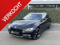 BMW 3-serie Touring - 318D Luxury * Pano * Leder * Xenon * Apk 2026
