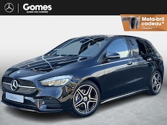 Mercedes-Benz B-klasse - 180 Star Edition AMG LIMITED | Night Pakket | Panoramadak | Trekhaak | Apple CarPlay | And