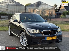 BMW X1 - SDrive20i High Executive M-Sport Bi-Xenon | Leder | Navi | PANO | Cruise | Dealer Onderhou