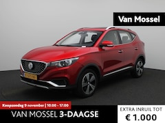 MG ZS - EV Luxury 45 kWh | Panoramadak | Lederen Bekleding | Navigatie | Camera |
