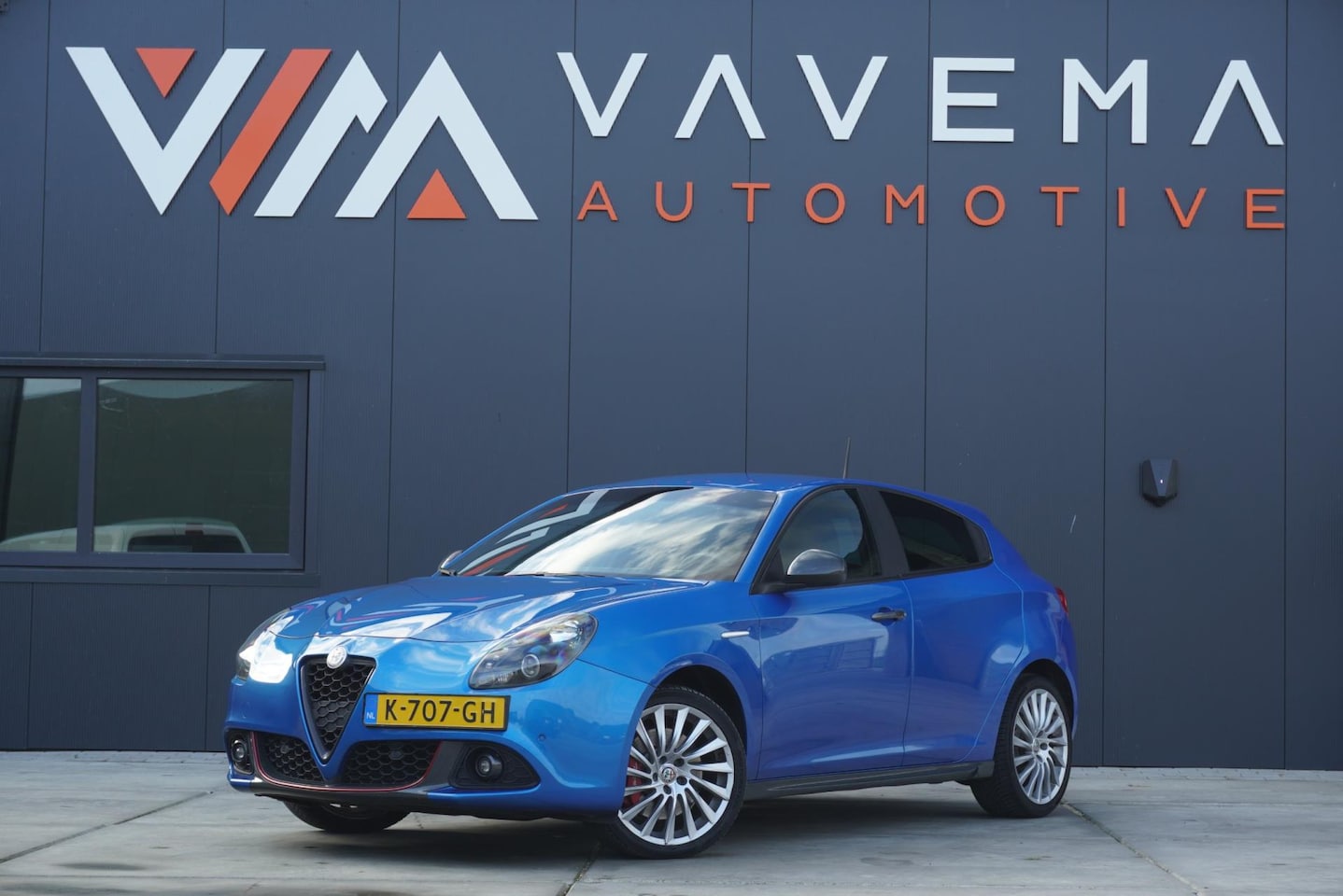 Alfa Romeo Giulietta - Super 1.4 Turbo MultiAir Carbon 2018 150PK Airco Clima Apple Carplay PDC Camera Cruise con - AutoWereld.nl