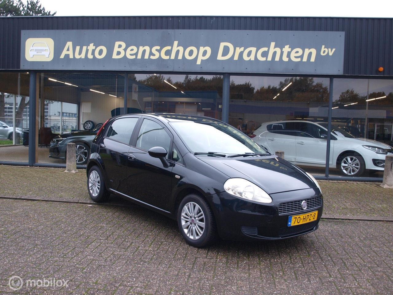 Fiat Punto - 4 Cyl 1.2 5 Deurs Koude Airco Velgen Centr.vergr. Stuurbekrachtiging - AutoWereld.nl