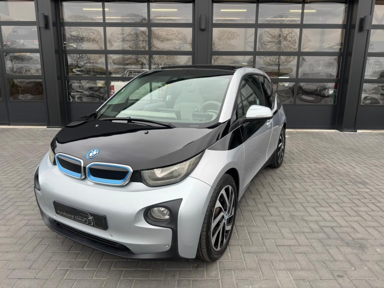 BMW i3 - 22 KWH Schuifdak / Camera - AutoWereld.nl