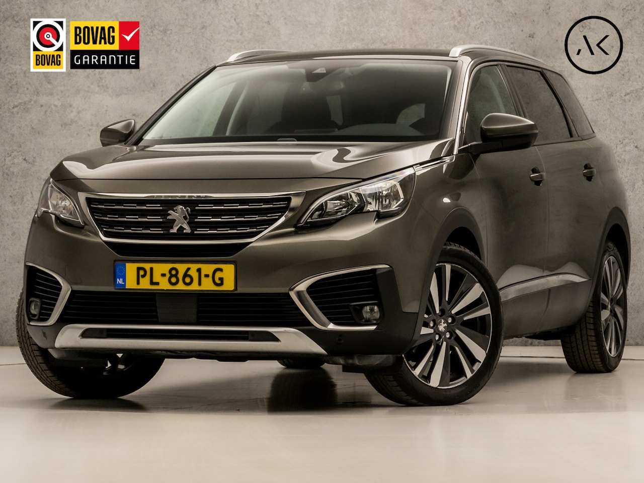 Peugeot 5008 - 1.2 PureTech Allure Sport 7 Persoons (APPLE CARPLAY, GROOT NAVI, 360 CAMERA, LEDER, SPORTS - AutoWereld.nl