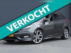Ford Focus Wagon - 1.5 Titanium ST-line / Automaat / Carplay / Camera