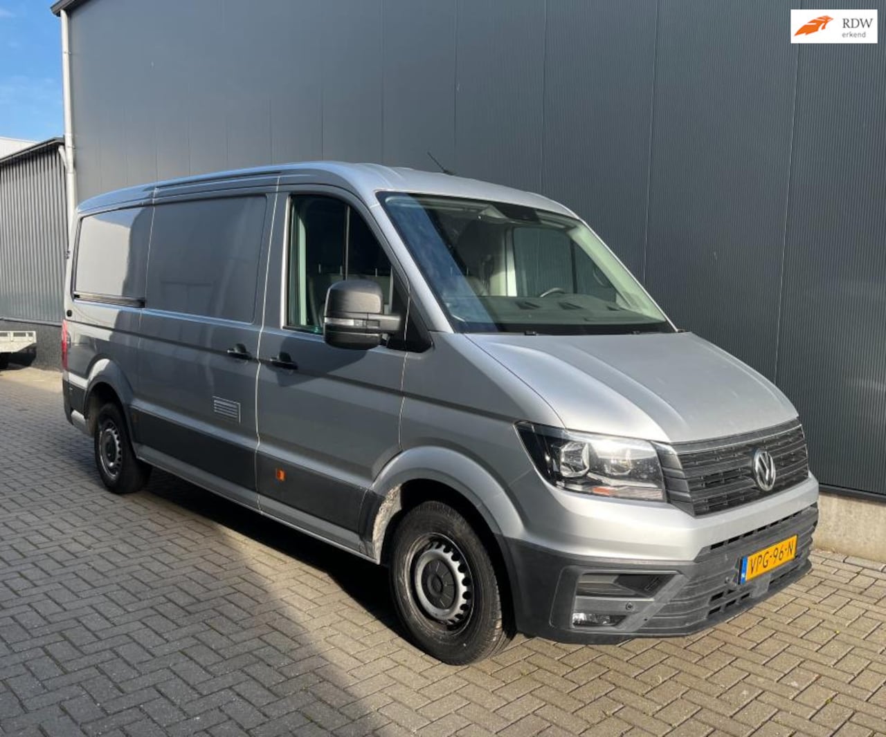 Volkswagen Crafter - 35 2.0 TDI L3H2 Highline*TREKHAAK*177PK* - AutoWereld.nl
