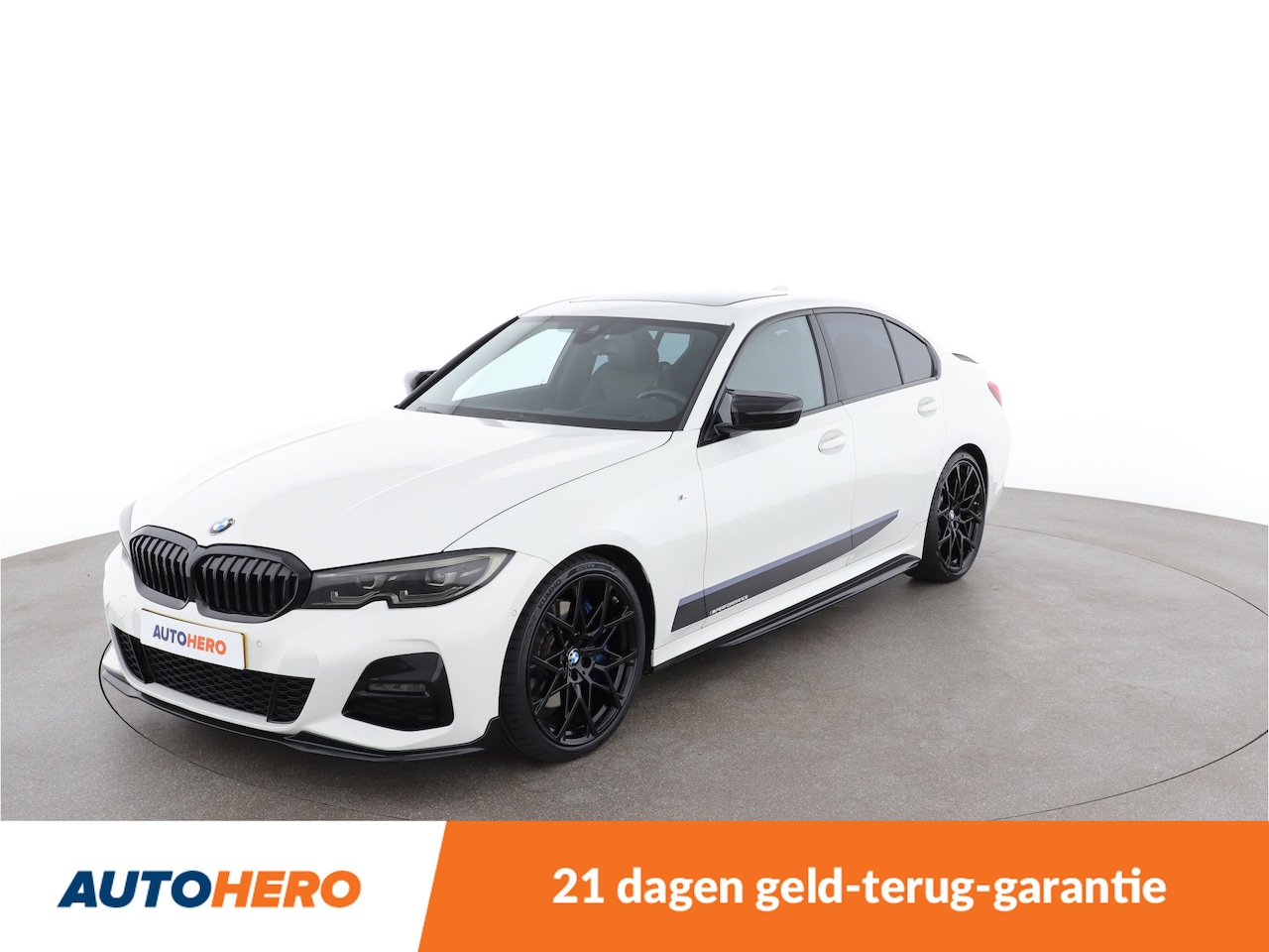 BMW 3-serie - 330i M Sport | UU99506 | - AutoWereld.nl
