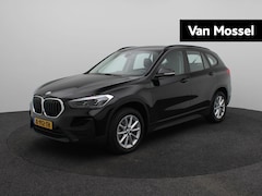 BMW X1 - sDrive18i Executive Edition AUTOMAAT | NAVIGATIE GROOT | CLIMA | CRUISE | LMV | 12 MAANDEN