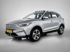 MG ZS - EV EV Long Range Luxury 70 kWh | Leder | Panoramadak | Navi | 360 Camera | Apple CarPlay |