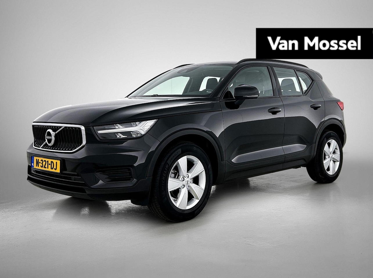 Volvo XC40 - 1.5 T3 Momentum 1.5 T3 Momentum - AutoWereld.nl