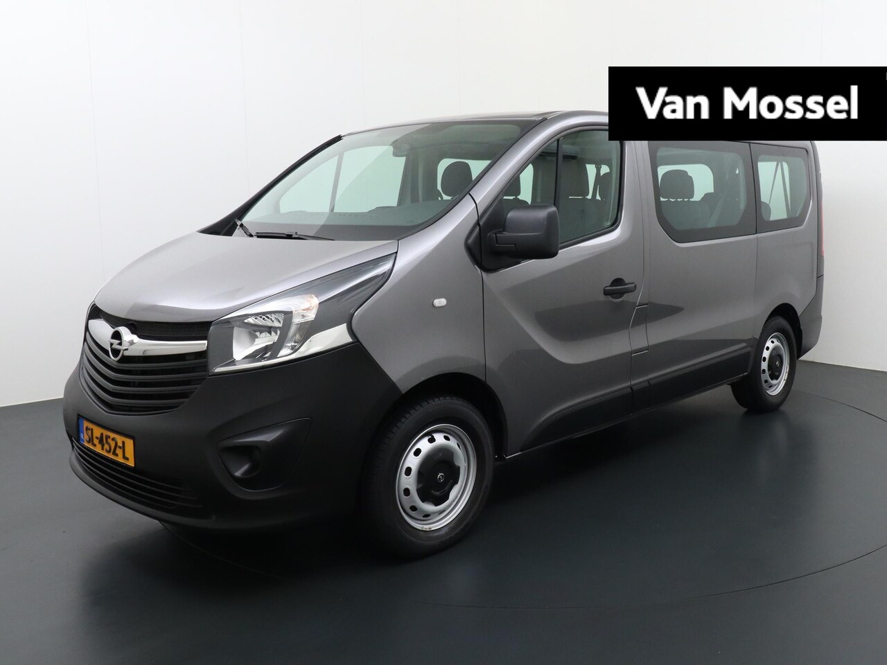 Opel Vivaro Combi - 1.6 CDTI L1H1 ecoFLEX Innovation | Airco | Parkeersensoren | Navigatie | 9-Zitplaatsen - AutoWereld.nl