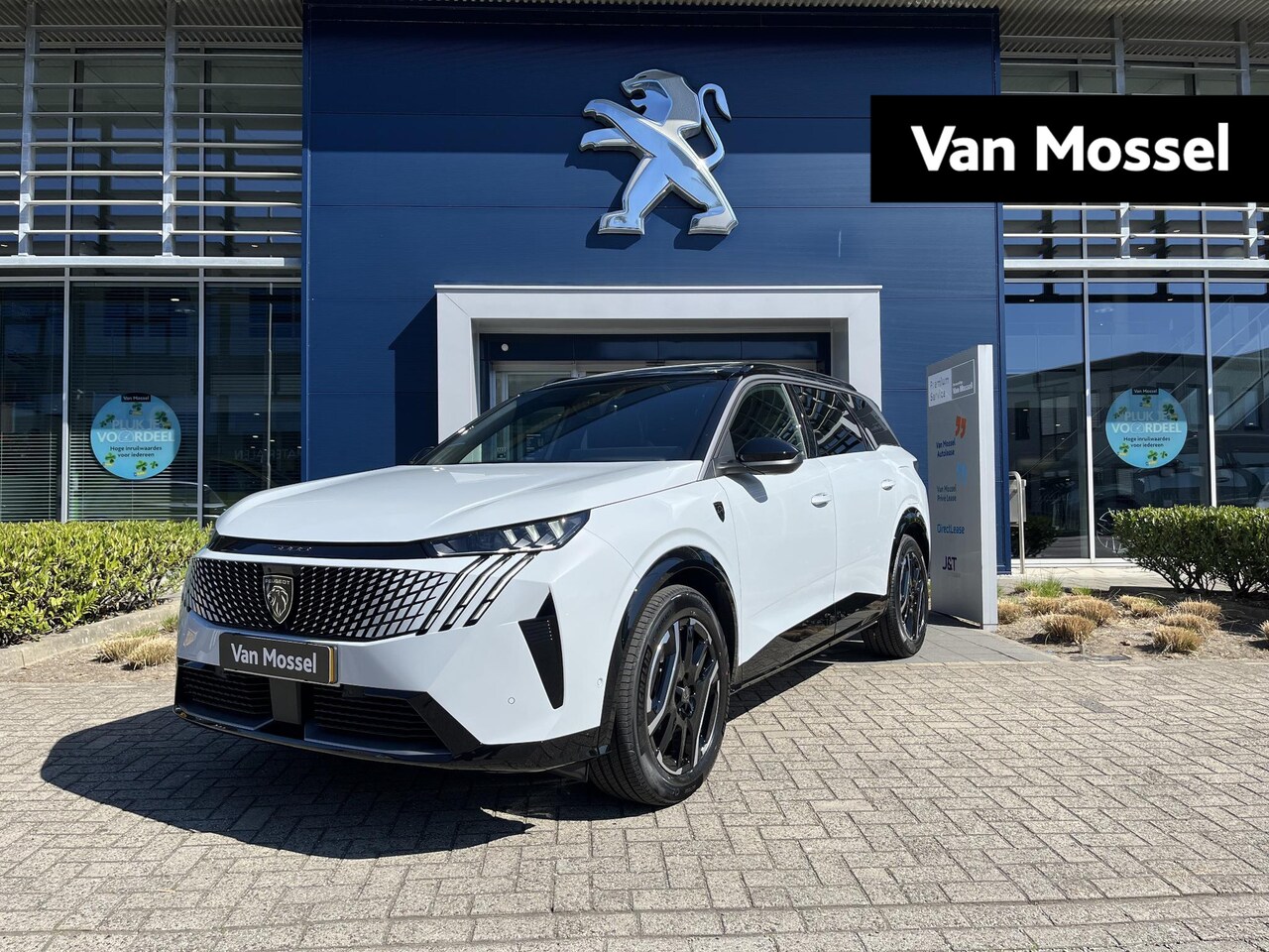 Peugeot e-5008 - GT Avantage 73 kWh Pano dak l Snel leverbaar - AutoWereld.nl