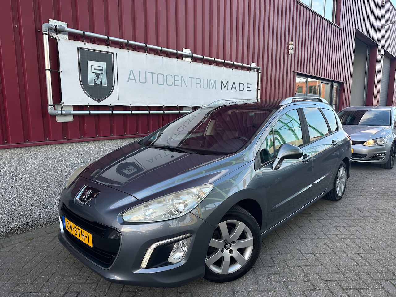 Peugeot 308 SW - 1.6 e-HDi Blue Lease Executive // Clima // Navi // Pano.dak // Cruise control - AutoWereld.nl