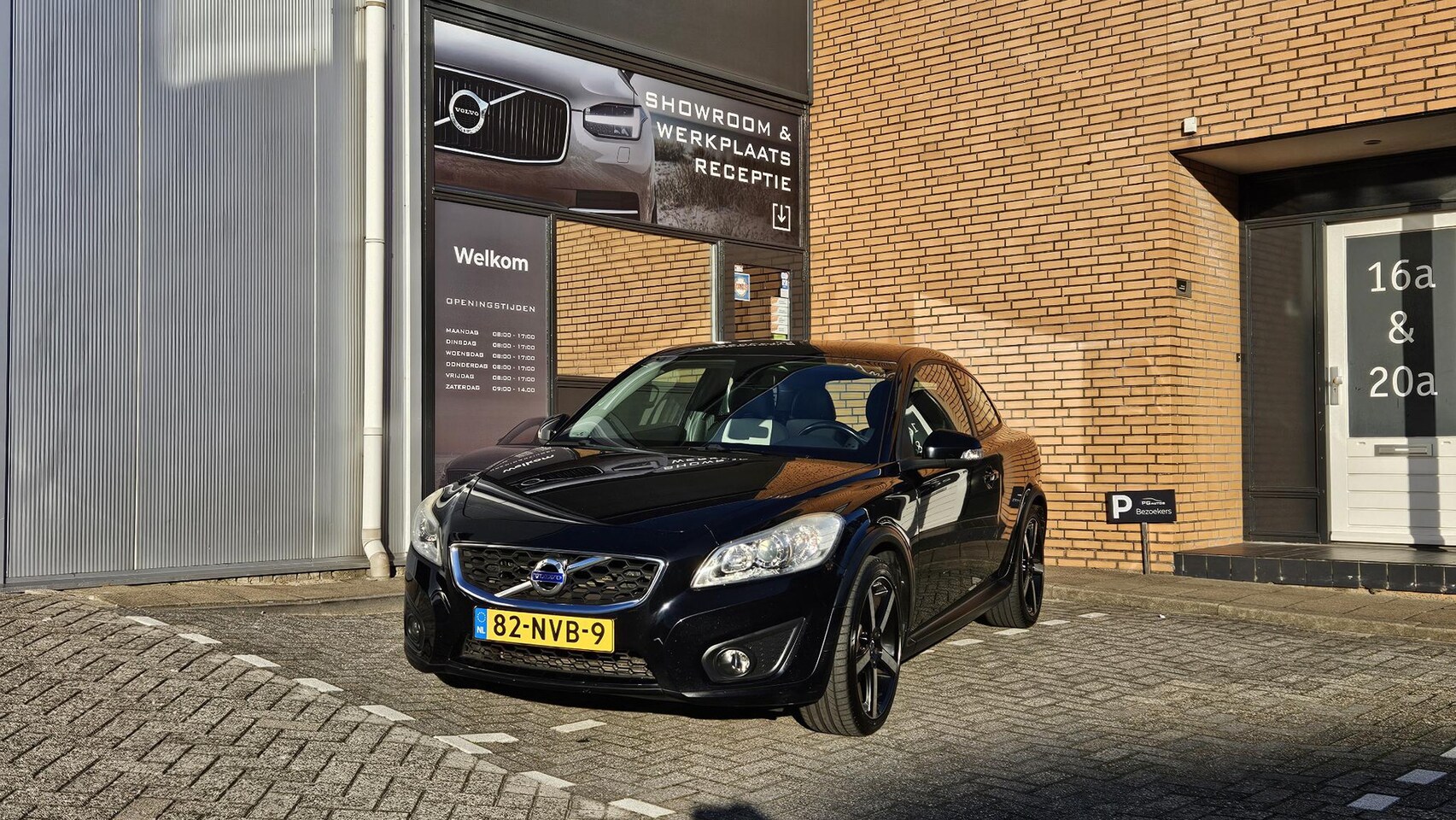 VOLVO C30