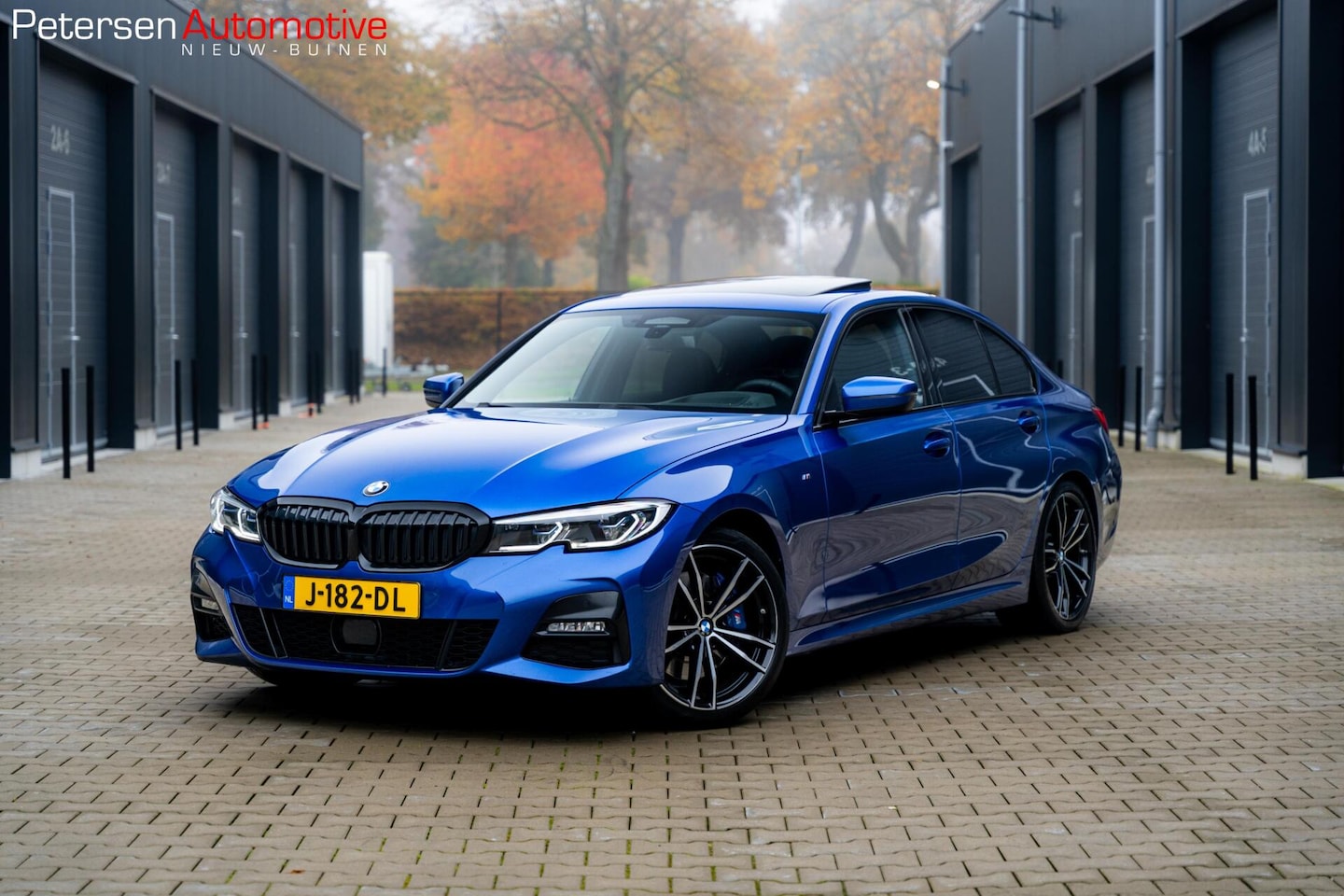 BMW 3-serie - 330i M-Sport High Executive Edition - AutoWereld.nl
