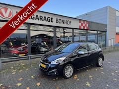 Peugeot 208 - 1.2 PureTech Blue Lease Allure CLIMA-CRUISE