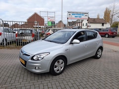 Hyundai i30 - 1.6i Blue Dynamic