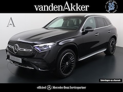 Mercedes-Benz GLC-klasse - 300e AMG 4Matic // Burmester // Trekhaak // Panoramadak // Distronic // Rijassistentie pak