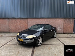 Renault Mégane coupé cabriolet - 1.6-16V Privilège Luxe