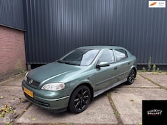 Opel Astra - 1.6 GL automaat