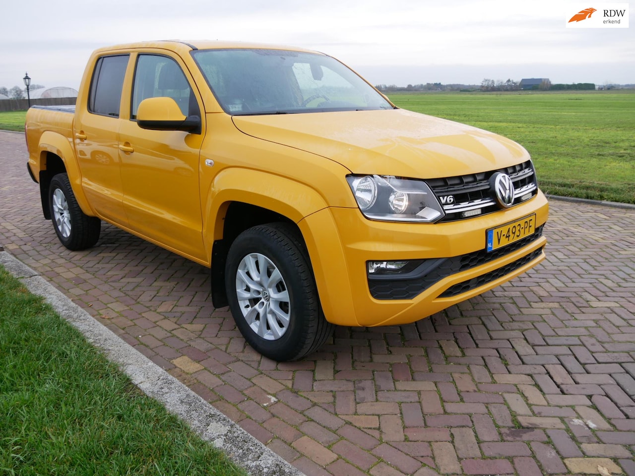 Volkswagen Amarok - 3.0 TDI V6 4Motion Plus Cab Comfortline DSG NAVI AC LEATHER ** 13599 EX BTW ** - AutoWereld.nl
