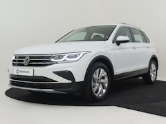 Volkswagen Tiguan - 1.4 TSI eHybrid Elegance 245pk | Dodehoekdetectie | Matrix koplampen | Park assist | Adapt