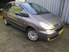 Citroën Xsara Picasso - 1.6i-16V Image