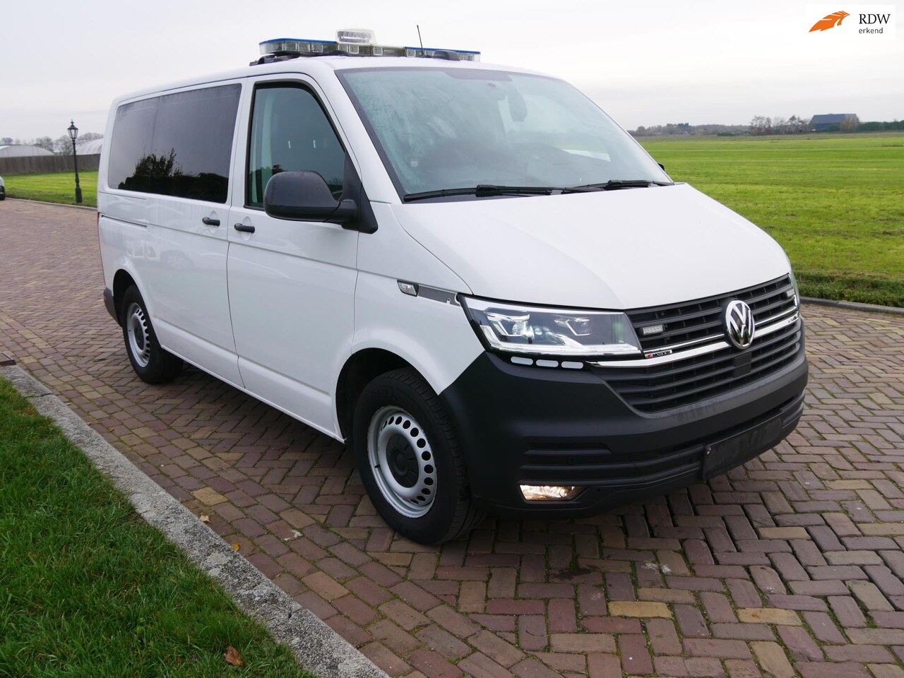 Volkswagen Transporter - 2.0 TDI L1H1 4Motion 110kW DSG AC NAVI CAMERA LED ** 14999 NETTO ** - AutoWereld.nl