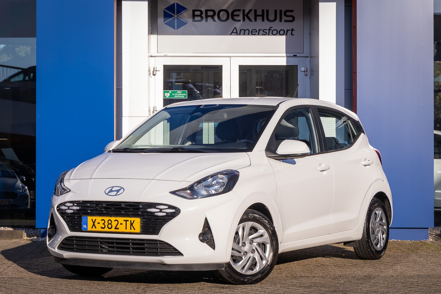 Hyundai i10 - 1.0 Comfort Smart | Achteruitrijcamera | Apple Carplay/Android Auto | Audio-navigatie full - AutoWereld.nl