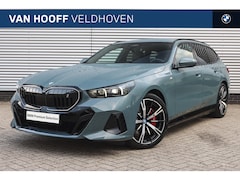 BMW i5 Touring - eDrive40 High Executive M Sport / Comfort Access / M Sportonderstel / Adaptieve LED / Park