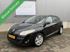 Renault Mégane - 1.6 Expression 2011 / Navigatie / Cruisecontrol / Stoelverwarming / NAP