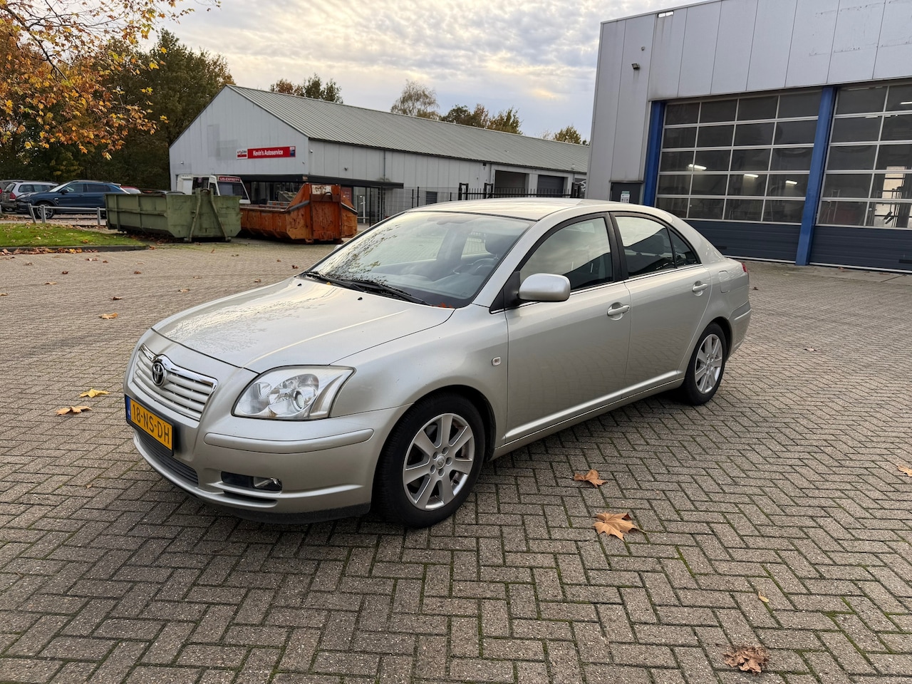 Toyota Avensis - 2.0 VVTi Linea Sol 2.0 VVTi Linea Sol - AutoWereld.nl