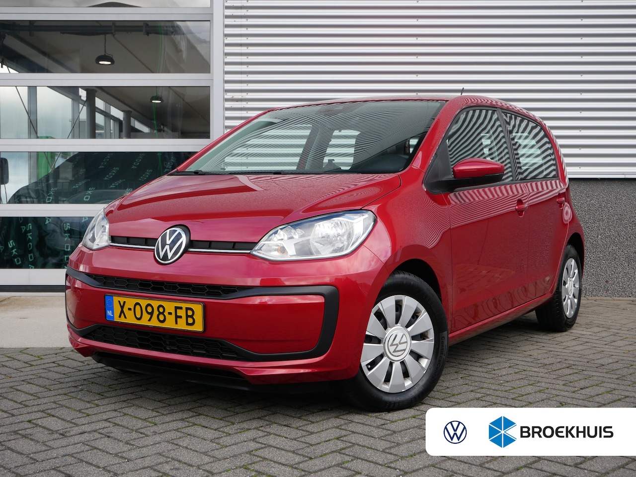 Volkswagen Up! - 1.0 | Achteruitrijcamera | Airco (automatisch) | Cruise control - AutoWereld.nl
