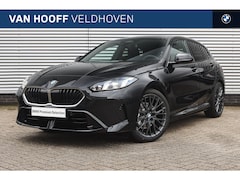 BMW 1-serie - 120 M Sport Automaat / Sportstoelen / M Adaptief onderstel / Achteruitrijcamera / Comfort