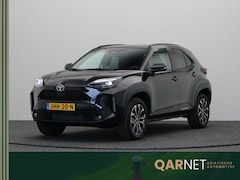 Toyota Yaris Cross - 1.5 Hybrid 130 Dynamic | Achteruitrijcamera | Stuur, Voorruit en stoelverwarming | Apple C