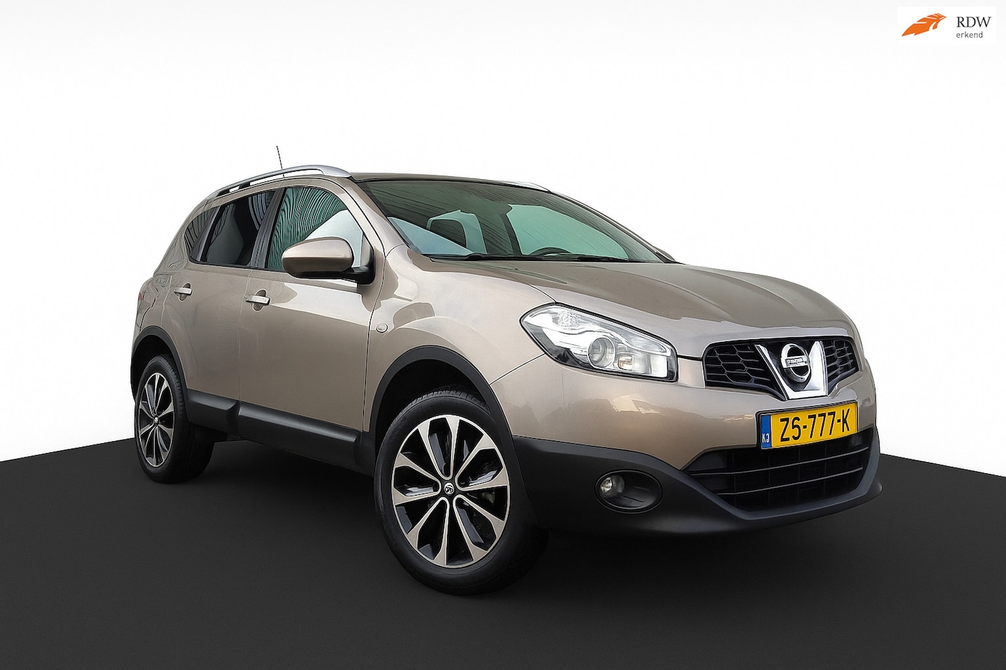 Nissan Qashqai+2 - 2.0 Connect 4WD |PANO|AUTOMAAT| - AutoWereld.nl