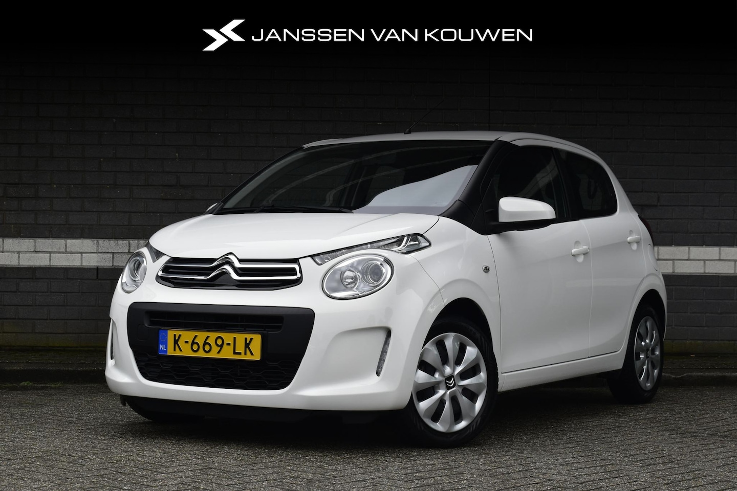 Citroën C1 - 1.0 VTi Feel / Airco / 16.000 KM / BTW-Auto - AutoWereld.nl