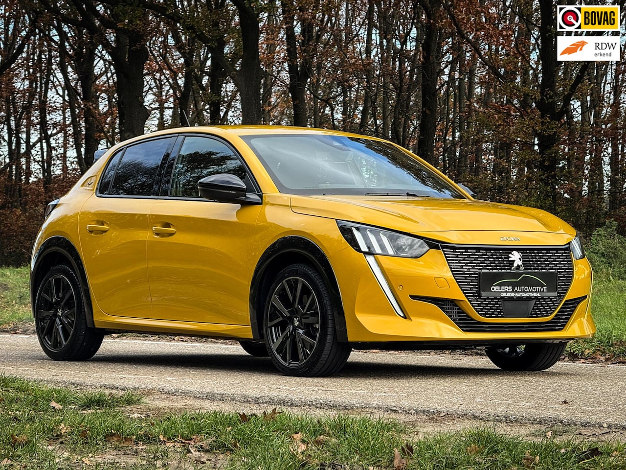 Peugeot 208 - 1.2 PureTech 130 GT | Metalic | CarPlay | 9dkm! | 1e eig | H. Leder | Navi | Clima | Nieuw - AutoWereld.nl