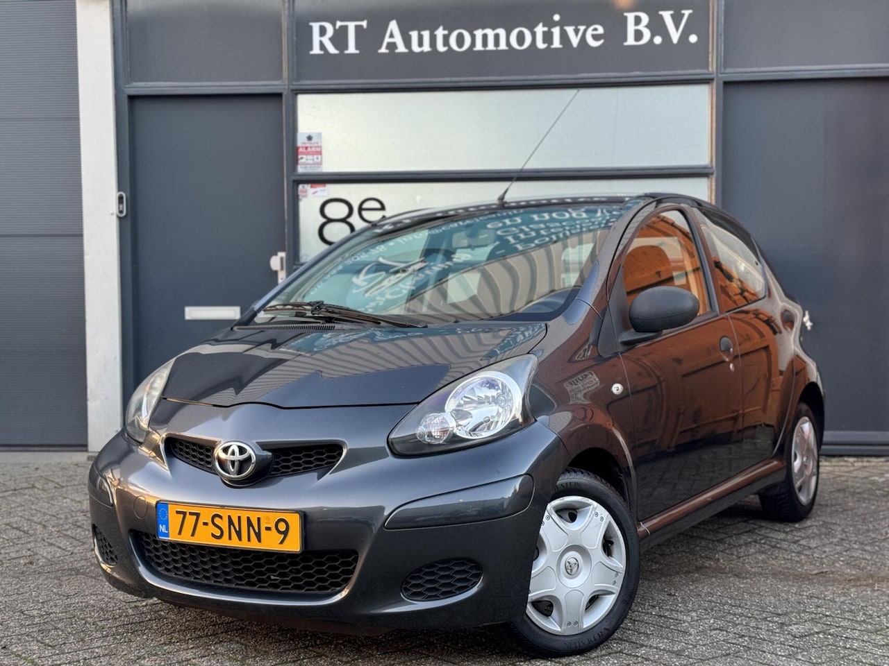 Toyota Aygo - 1.0-12V Airco / Dealer OH 5 Drs - AutoWereld.nl