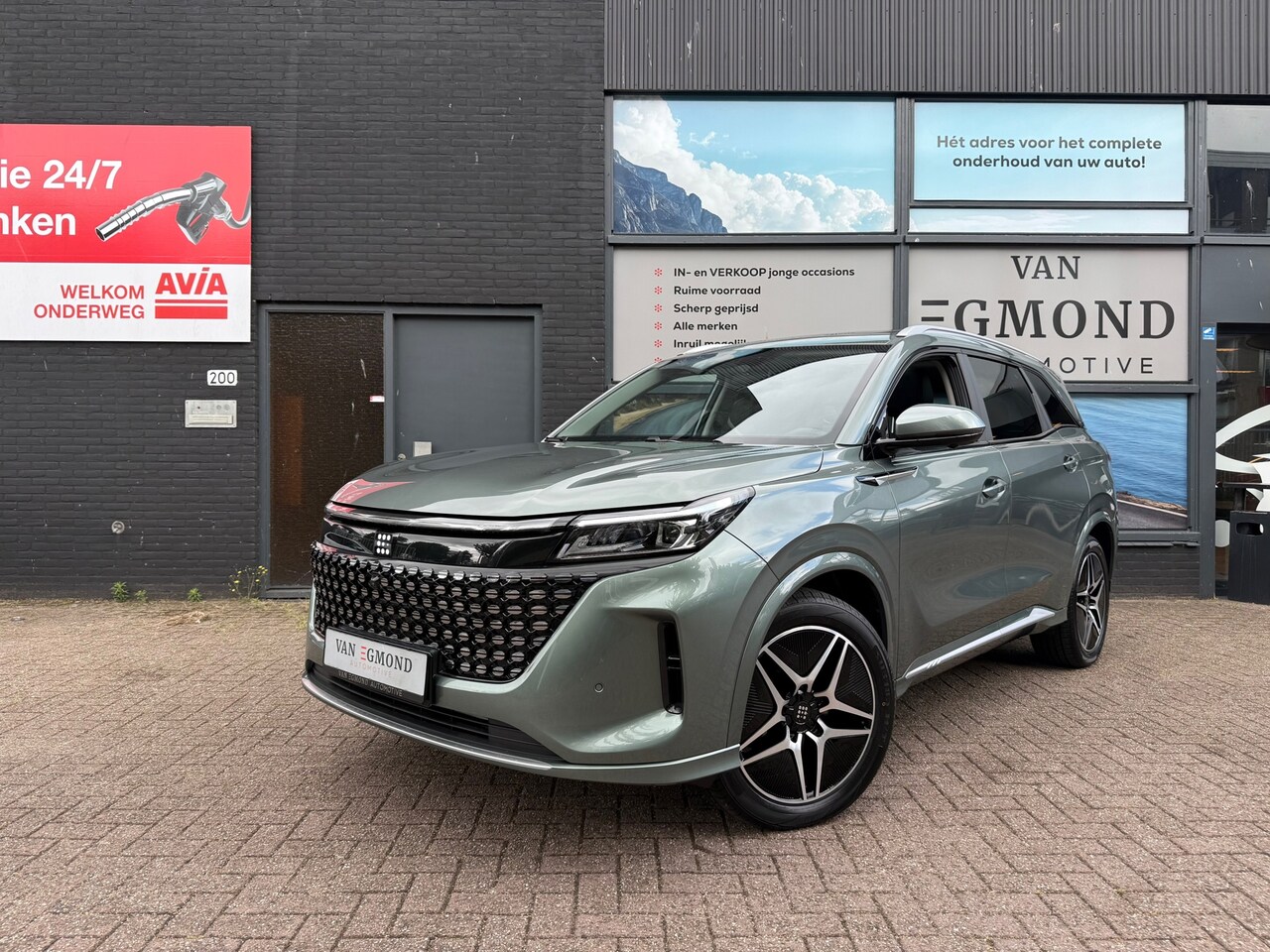 DFSK E5 - 1.5 PHEV Plug-in 288PK 360 Camera, Pano, Leder - AutoWereld.nl