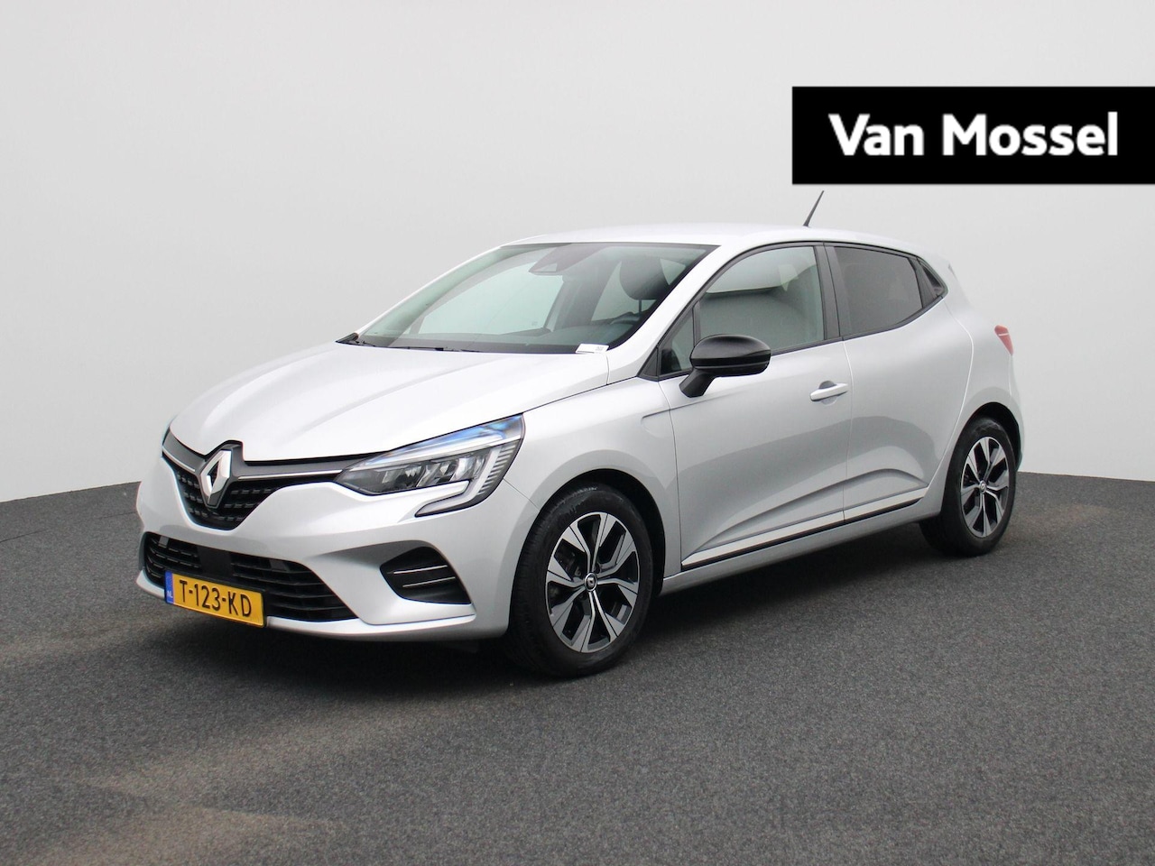 Renault Clio - 1.0 TCe 90 Evolution | Navigatie | Parkeersensoren - AutoWereld.nl