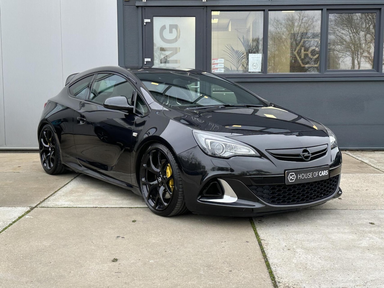 Opel Astra GTC - 2.0 Turbo OPC Clima Cruise Navi Leder 280PK - AutoWereld.nl