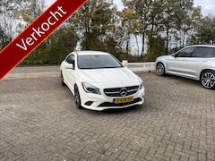 Mercedes-Benz CLA-Klasse - 180 BlueEFF. Lease Edition NAVI HALF LEER PDC XENON