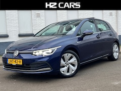 Volkswagen Golf - 1.5 eTSI Style|Pano|Sfeer|Massage|IQ.Light|ACC
