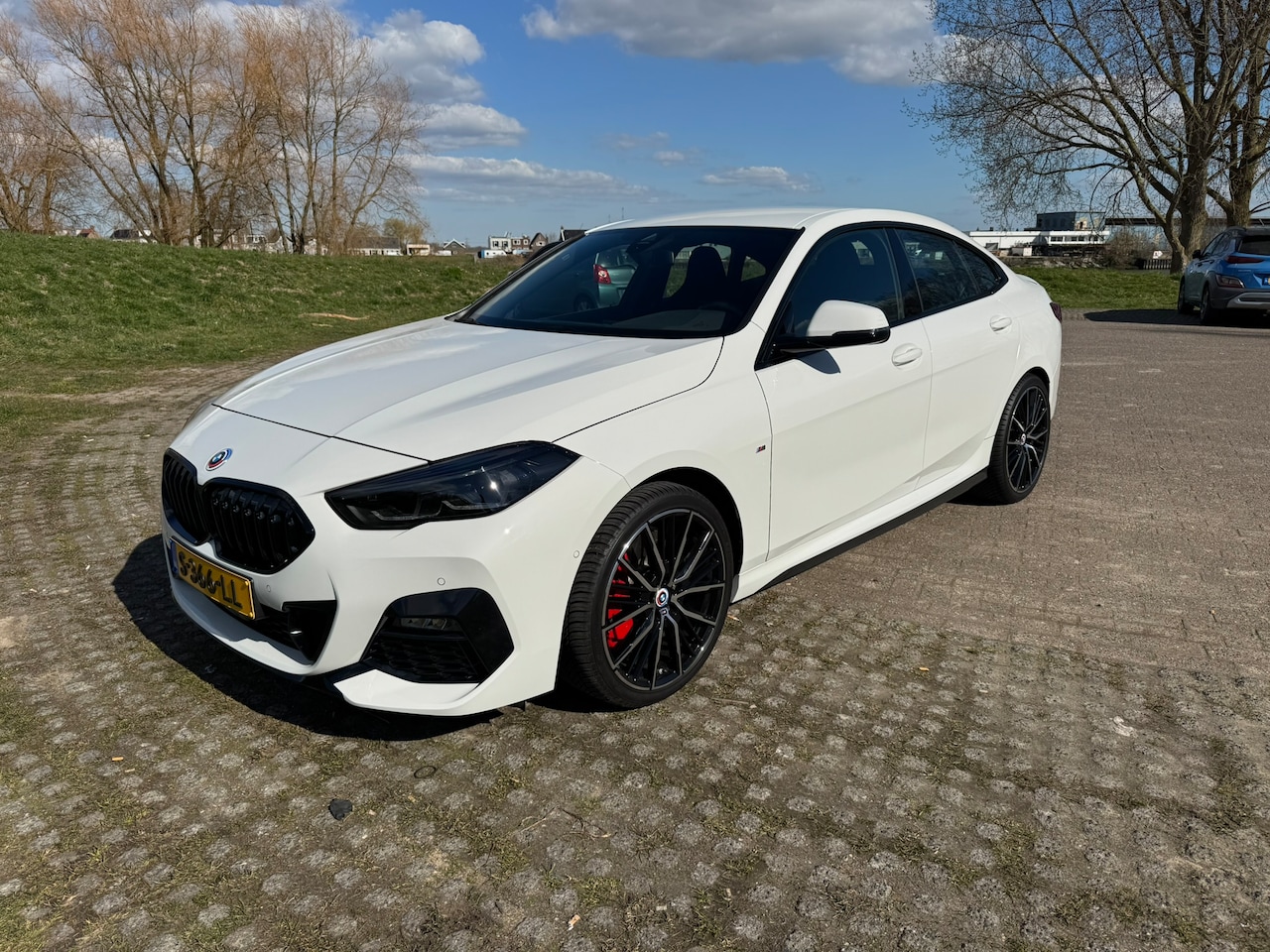 BMW 2-serie Gran Coupé - 220i M-sports edition - AutoWereld.nl