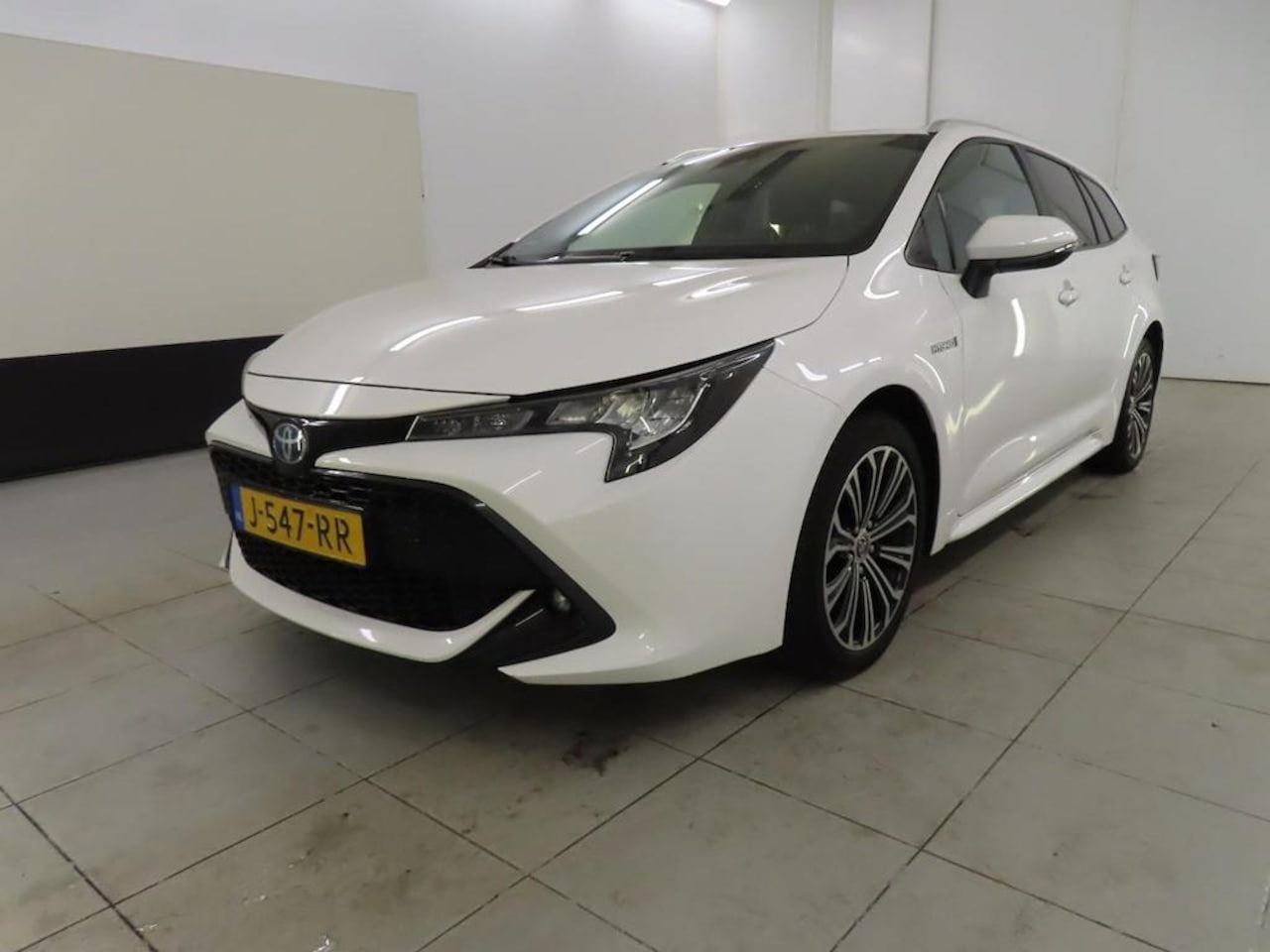 Toyota Corolla Touring Sports - 2.0 HYBRID DYNAMIC I CLIMATE CONTROL I APPLE CARPLAY I P-CAMERA I CRUISE CONTROL - AutoWereld.nl