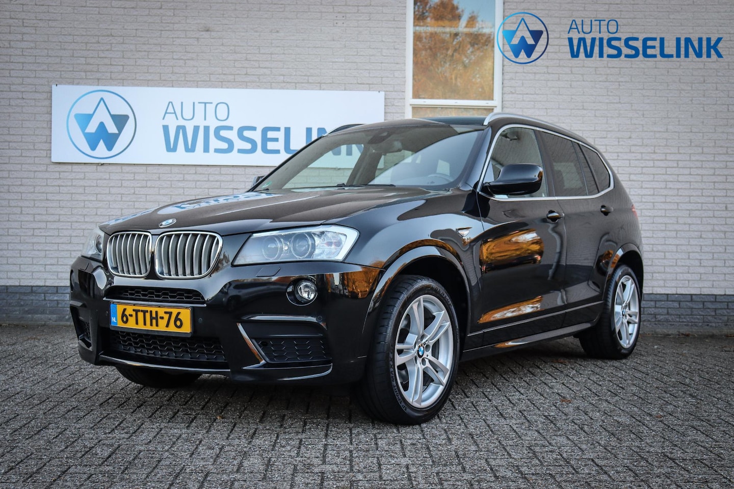 BMW X3 - xDrive35i High Executive - AutoWereld.nl